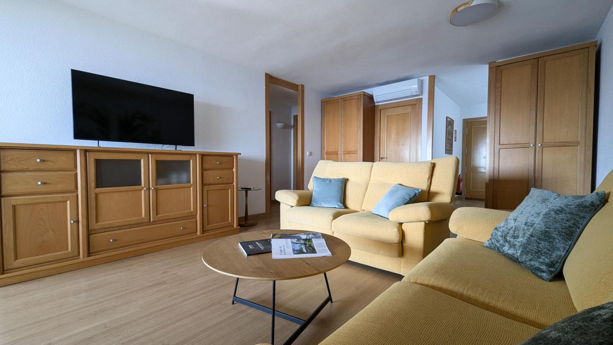 Coblanca Blue Sky Apartment Бенидорм Экстерьер фото