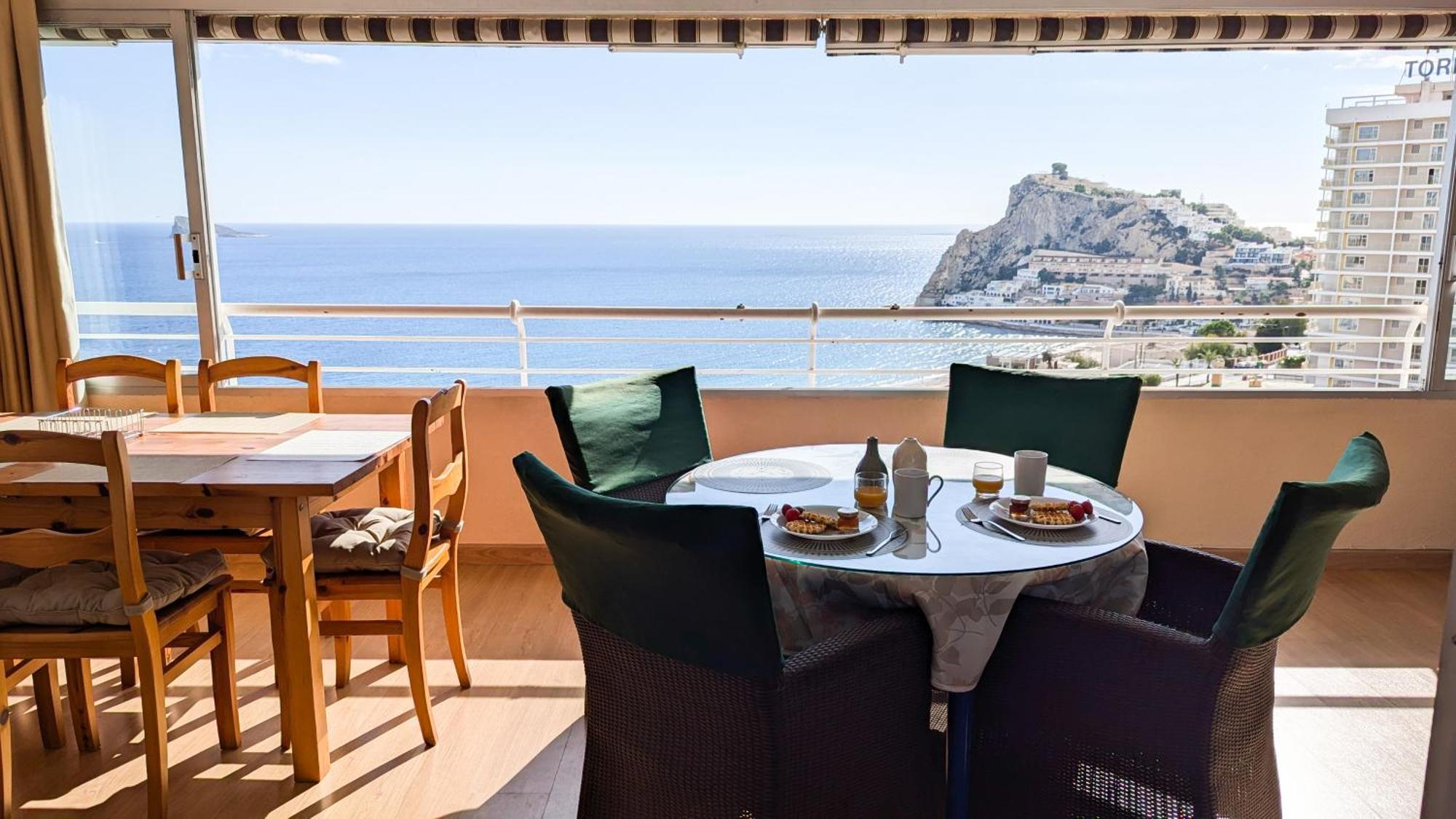 Coblanca Blue Sky Apartment Бенидорм Экстерьер фото